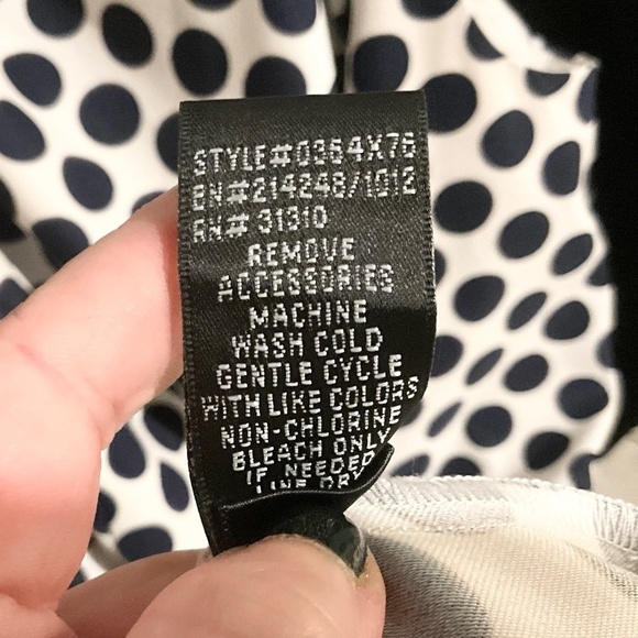 AGB Dress Sleeveless Polka Dot Cream/navy Peplum sides Belted Plus Size 16 FLAW - Picture 14 of 14